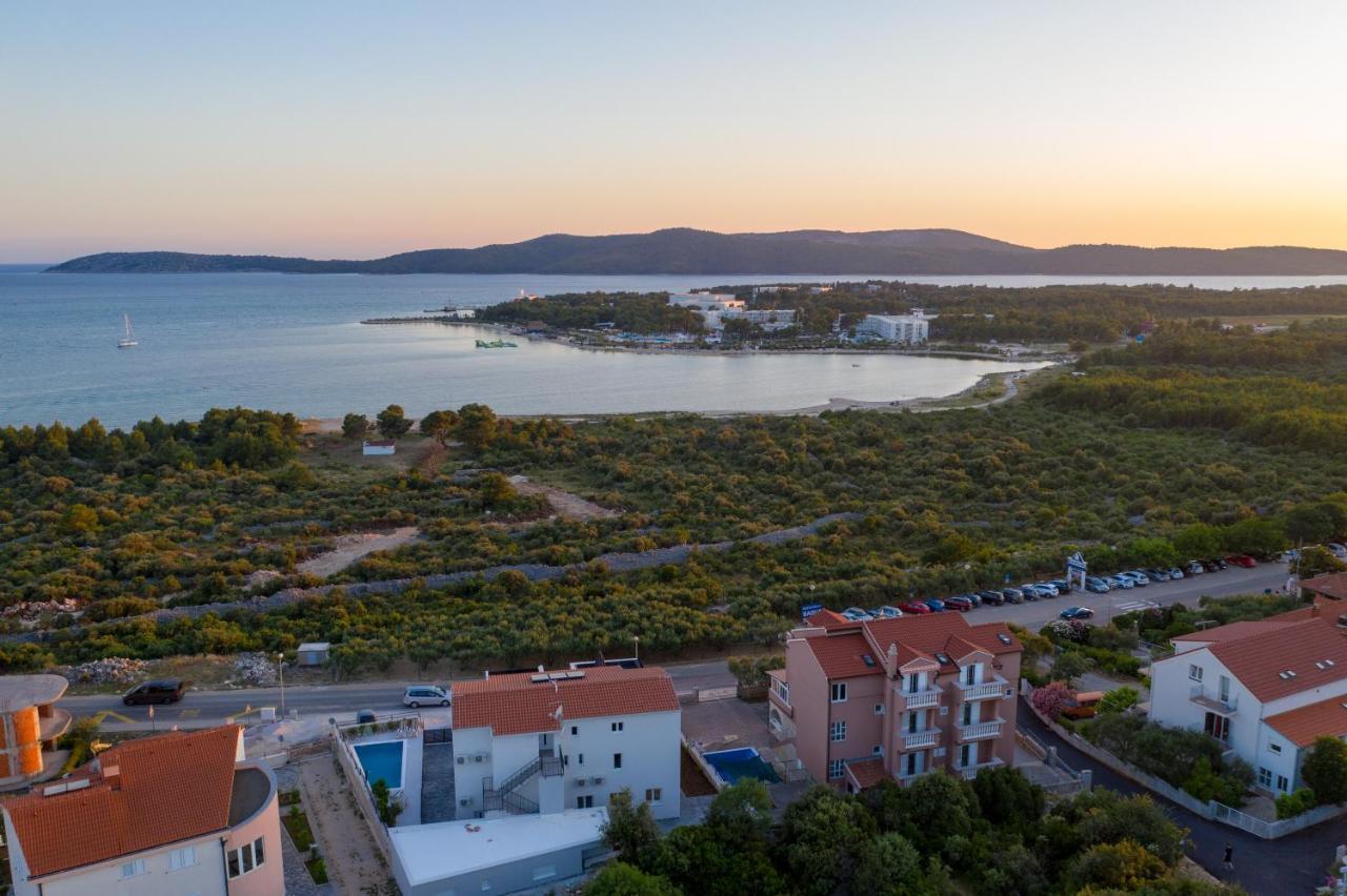 Villa Croatica II Sibenik Exterior photo