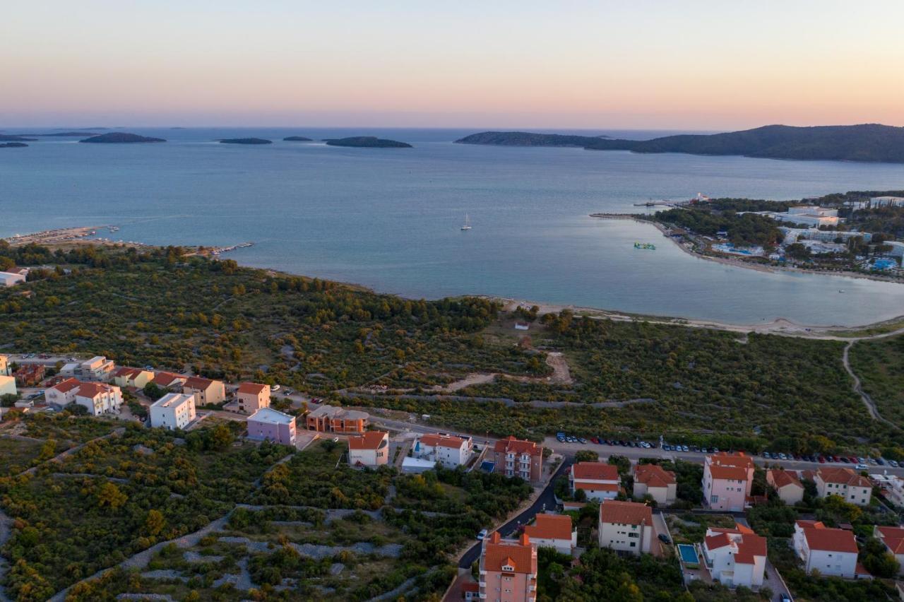 Villa Croatica II Sibenik Exterior photo